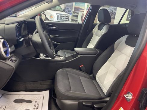 New 2026 Chevrolet Trax LS w/ LS Convenience Package image 10