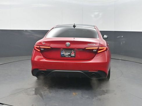 Used 2023 Alfa Romeo Giulia Veloce image 31
