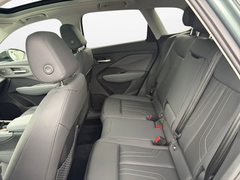 New 2026 Audi Q3 quattro 2.0T AWD/4WD image 13