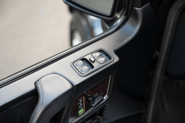 Used 2012 Mercedes-Benz G 550 image 44