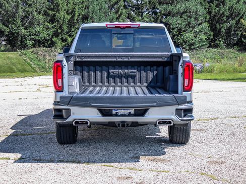New 2026 GMC Sierra 1500 Denali w/ Denali Reserve Package AWD/4WD image 7