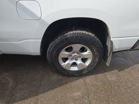 Used 2021 RAM 1500 Big Horn image 25