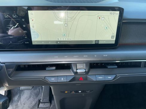 New 2026 Kia EV9 Land w/ Nightfall Edition Package image 18