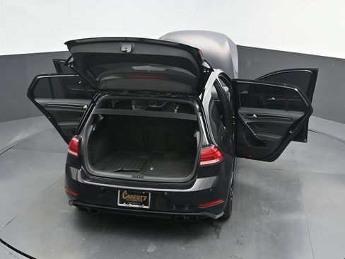 Used 2018 Volkswagen Golf R 4-Door AWD/4WD image 51