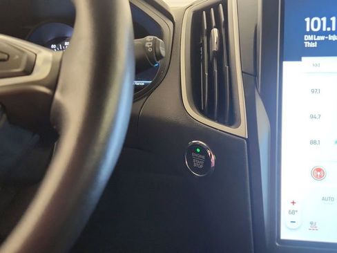 Used 2022 Ford Edge SEL w/ Convenience Package image 24