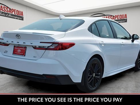Certified 2025 Toyota Camry SE w/ Convenience Package AWD/4WD image 5