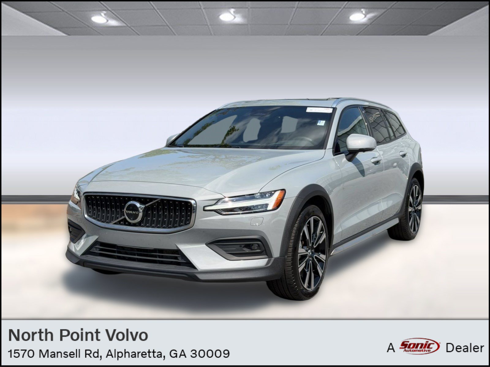 Certified 2025 Volvo V60 B5 Cross Country Ultra AWD/4WD image 1