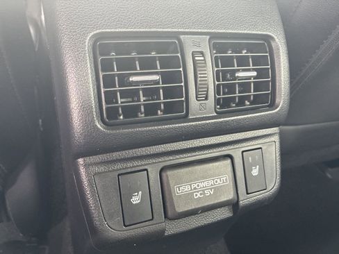 Used 2018 Subaru Legacy 2.5i Limited AWD/4WD image 13