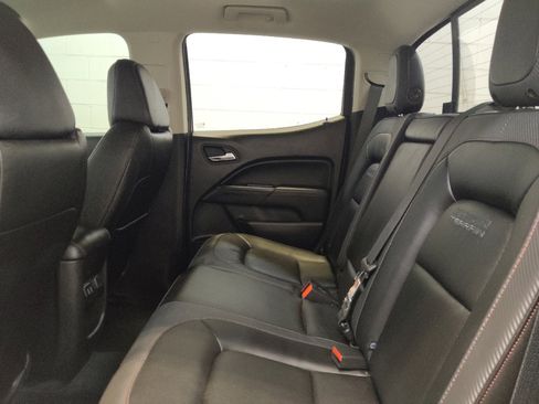 Used 2018 GMC Canyon All Terrain w/ Trailering Package AWD/4WD image 18