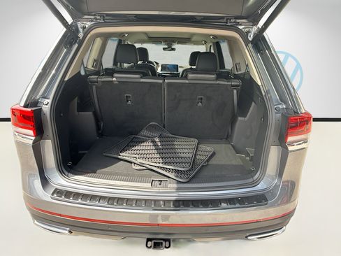 Certified 2024 Volkswagen Atlas SE w/ Panoramic Sunroof Package FWD image 26
