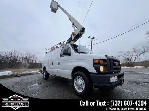 Used 2012 Ford E-350 and Econoline 350 Super Duty w/ PWR Group image 15