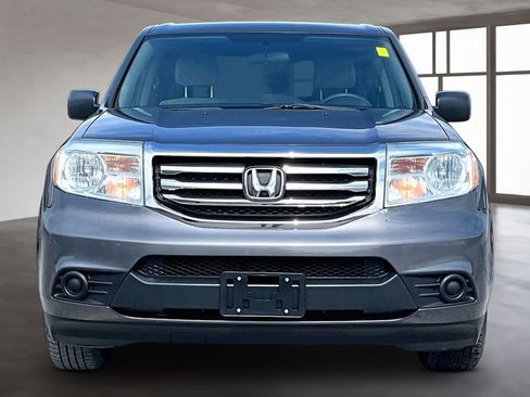 Used 2015 Honda Pilot LX image 2