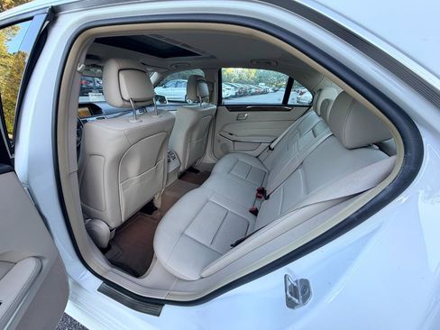 Used 2016 Mercedes-Benz E 350 Sedan image 10
