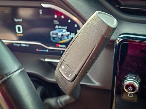 Certified 2024 GMC Sierra 2500 AT4 w/ AT4 Preferred Package image 19