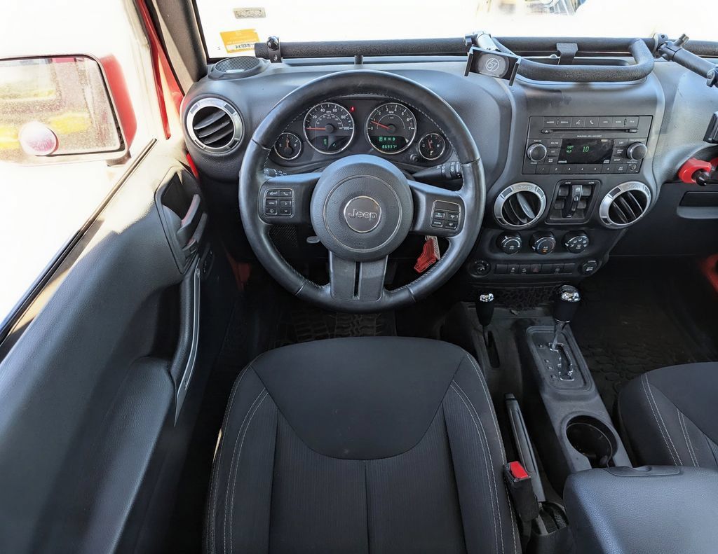 Used 2017 Jeep Wrangler Unlimited Sahara w/ Max Tow Package AWD/4WD image 24