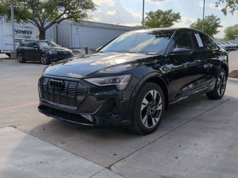 Certified 2023 Audi e-tron Premium w/ Convenience Plus Package AWD/4WD image 5