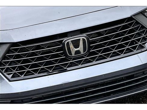 Used 2024 Honda Accord EX image 32