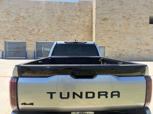 Used 2023 Toyota Tundra Platinum AWD/4WD image 5