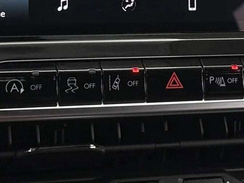 New 2026 Jeep Compass Limited image 37