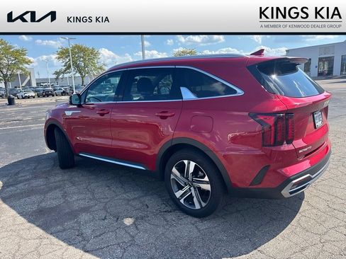 Used 2023 Kia Sorento EX AWD/4WD image 13