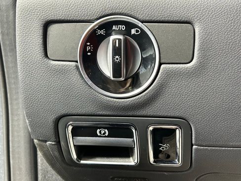 Used 2017 Mercedes-Benz AMG GT Coupe image 28