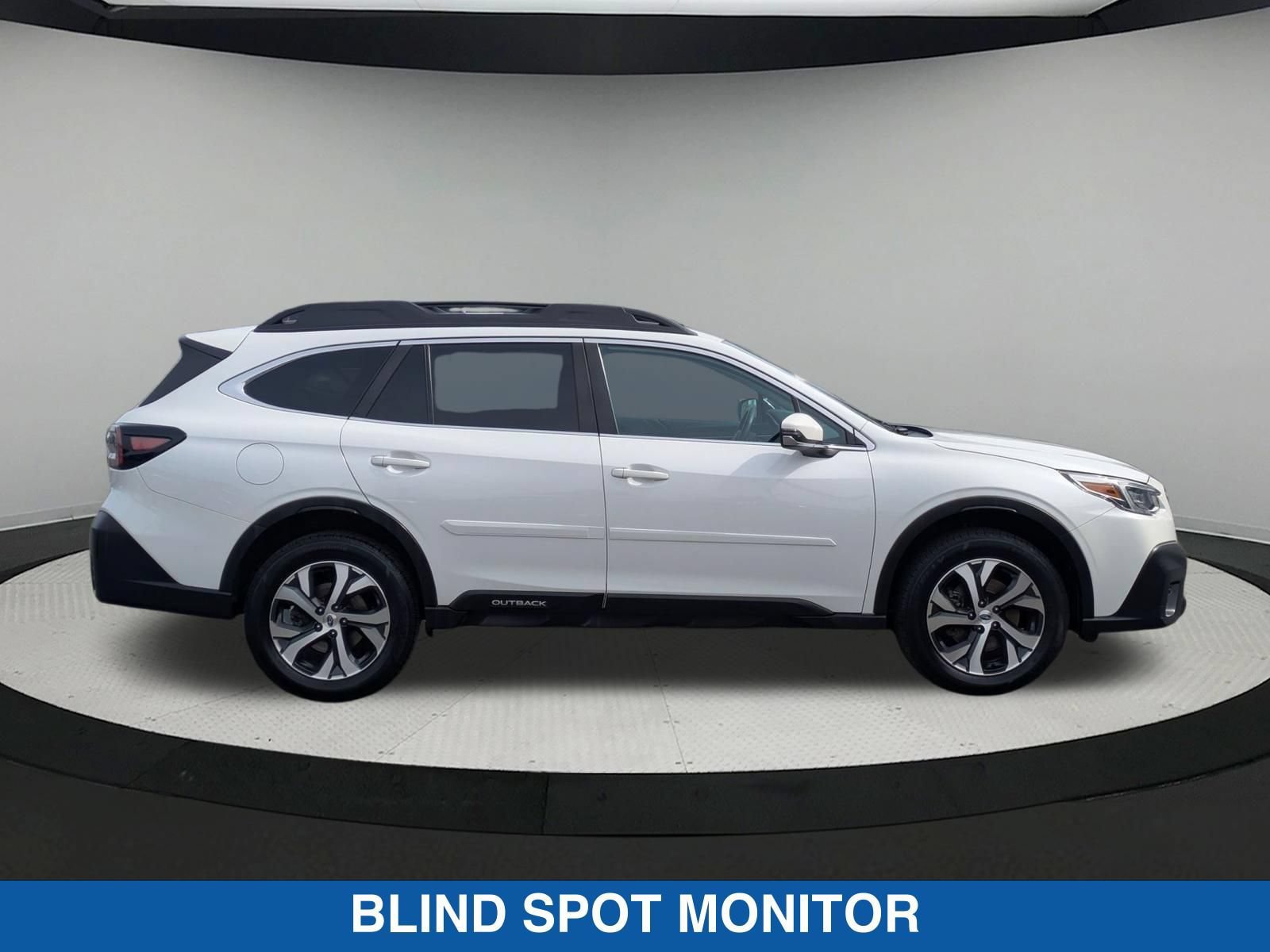 Certified 2022 Subaru Outback Limited AWD/4WD image 2