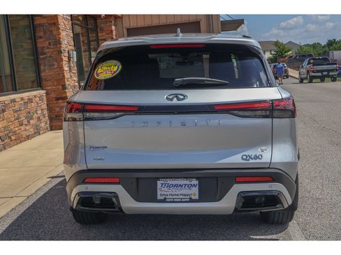 Used 2023 INFINITI QX60 Pure AWD/4WD image 4