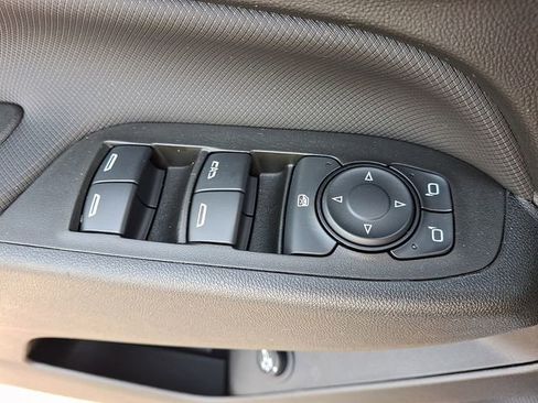 Certified 2024 Chevrolet Equinox RS image 25