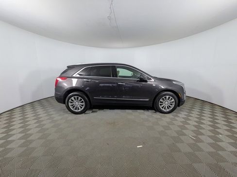 Used 2018 Cadillac XT5 Luxury w/ Driver Awareness Package image 34