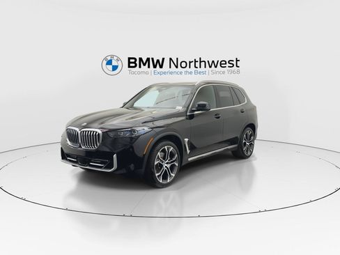 Used 2026 BMW X5 xDrive40i w/ Premium Package AWD/4WD image 9