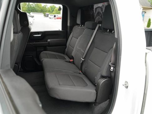 Used 2022 Chevrolet Silverado 2500 Custom w/ Custom Value Package AWD/4WD image 8