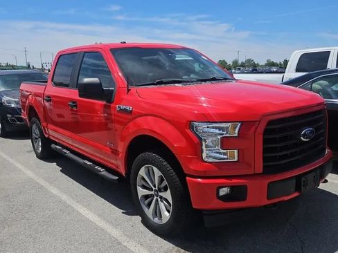 Used 2017 Ford F150 XL w/ Equipment Group 101A Mid AWD/4WD image 4