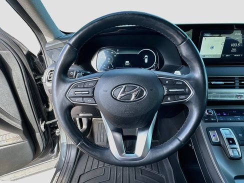 Used 2021 Hyundai Palisade Limited FWD image 11
