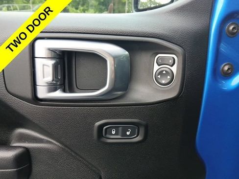 Used 2021 Jeep Wrangler Sport AWD/4WD image 26