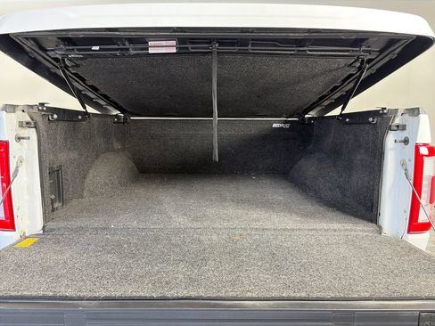 Used 2022 Ford F150 Lariat w/ Equipment Group 502A High AWD/4WD image 29