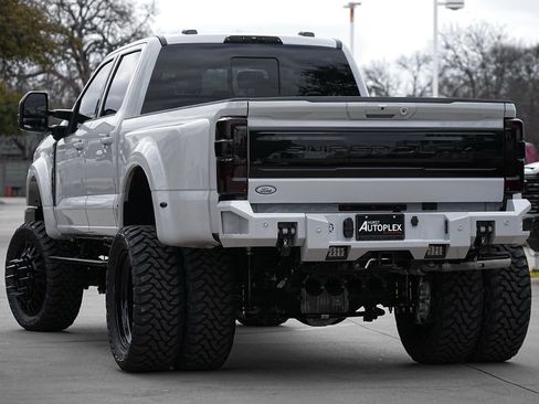 Used 2026 Ford F450 Platinum image 3