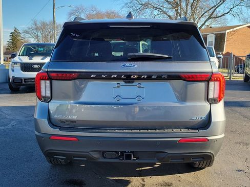 New 2026 Ford Explorer Active image 5