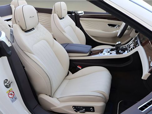New 2026 Bentley Continental GTC AWD/4WD image 22