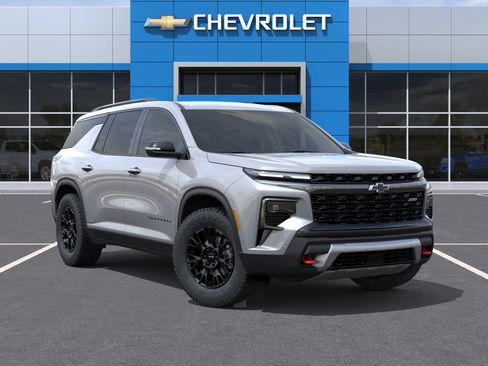 New 2026 Chevrolet Traverse Z71 w/ Enhanced Driving Package AWD/4WD image 7