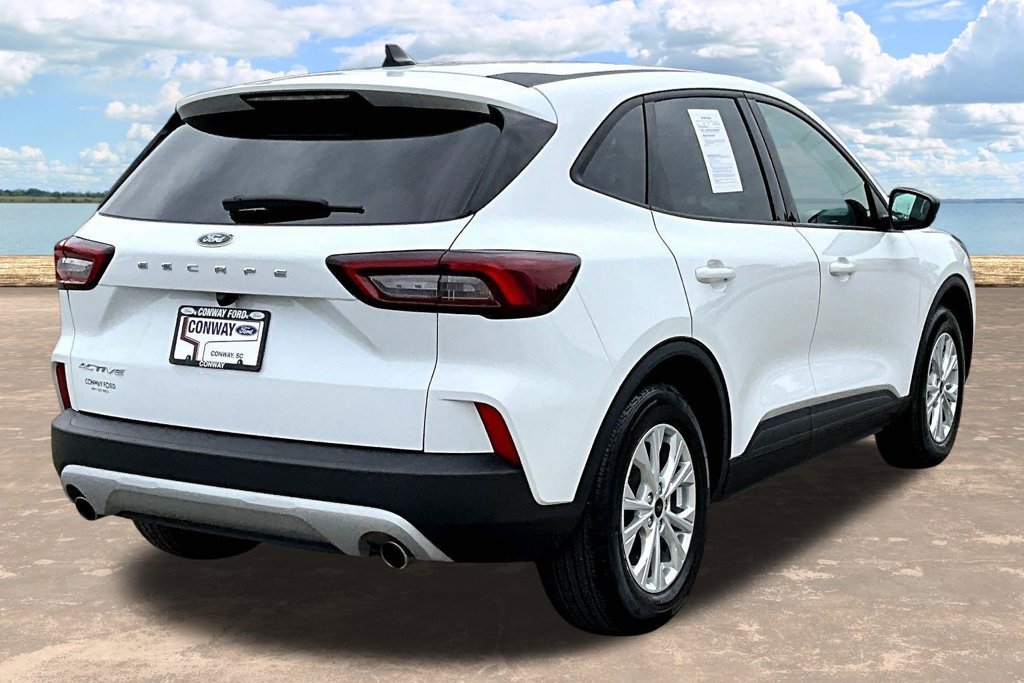 Certified 2025 Ford Escape Active FWD image 8