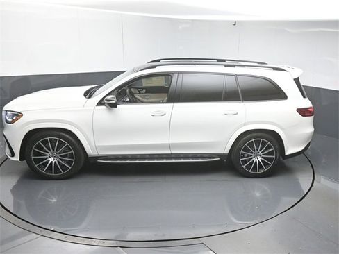 New 2026 Mercedes-Benz GLS 450 4MATIC image 46