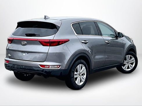 Used 2019 Kia Sportage LX AWD/4WD image 3