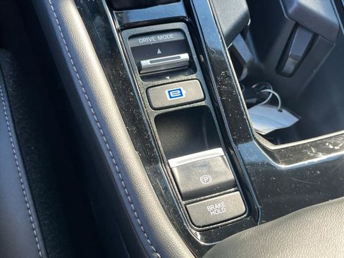 Certified 2023 Honda Accord Touring image 17