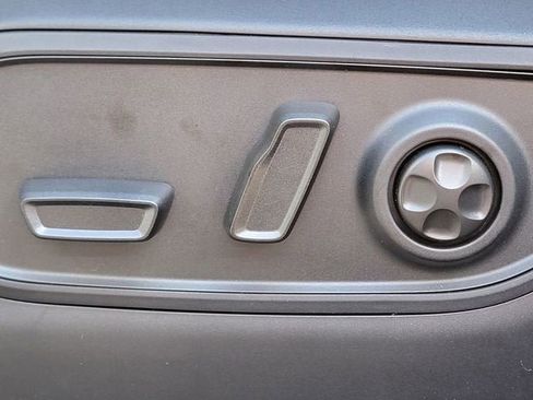 New 2026 Jeep Grand Cherokee L Limited AWD/4WD image 5
