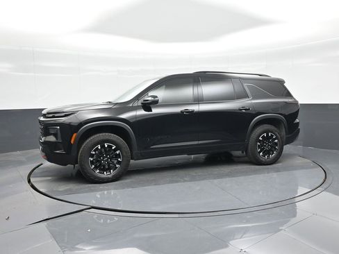 Used 2024 Chevrolet Traverse Z71 image 21