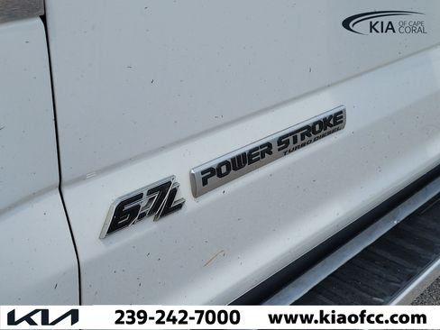 Used 2022 Ford F350 XL w/ STX Appearance Package AWD/4WD image 6