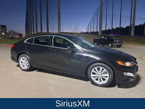 Used 2024 Chevrolet Malibu LT image 4