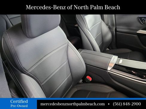 Certified 2025 Mercedes-Benz GLC 300 image 28