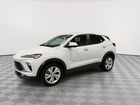 Certified 2025 Buick Encore GX Preferred FWD image 5