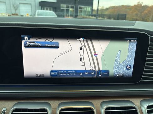 Used 2025 Mercedes-Benz GLS 450 GLS 450 image 29